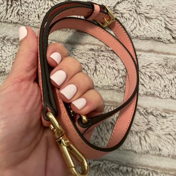 Michael Kors Handbag - Picture 4 of 12